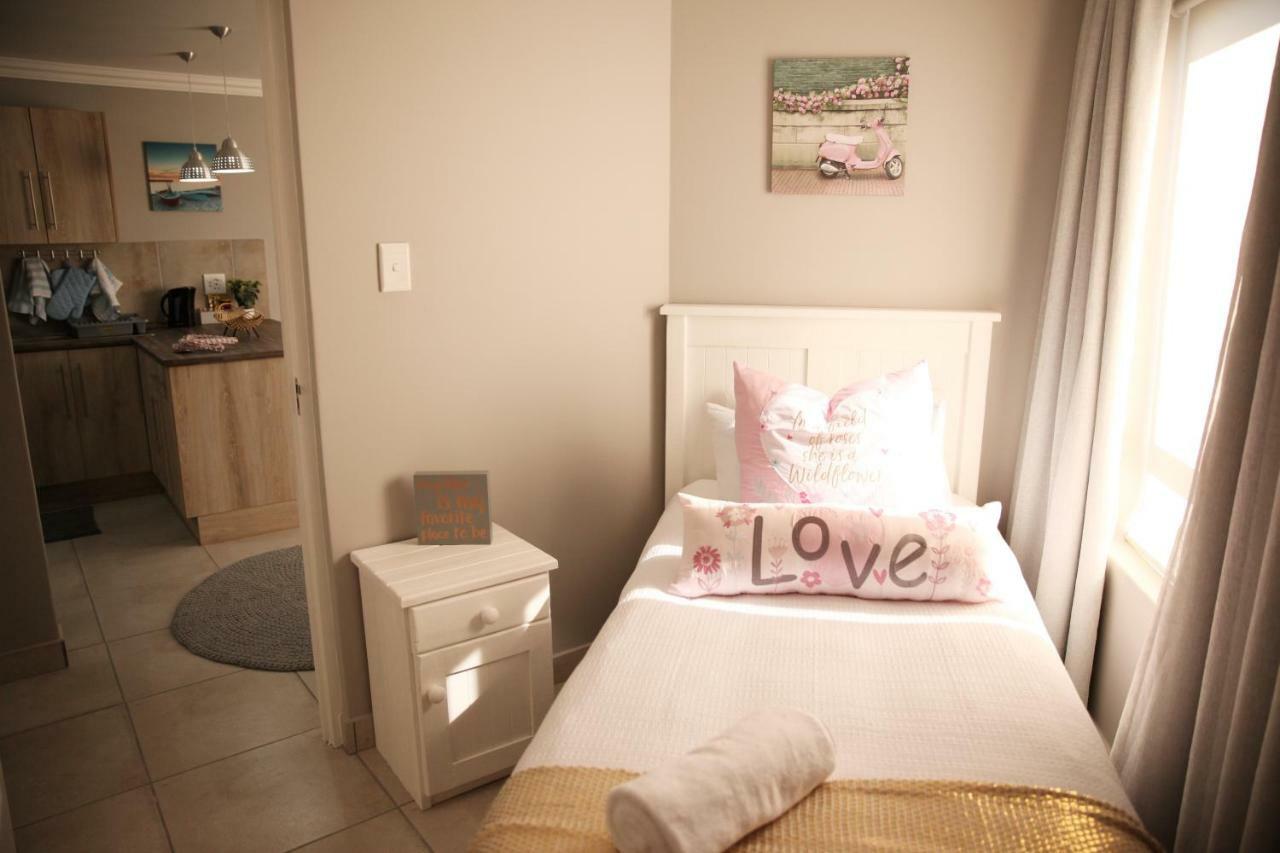 Mari-Amor Self-Catering Apartments Mossel Bay Kültér fotó